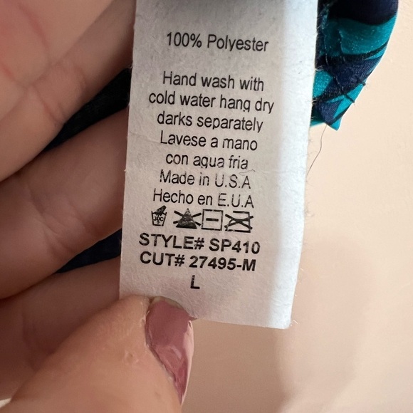 Women’s Geometric Southwestern Silky Blouse Button Back Boxy NEW Sz L Top Boho - Picture 8 of 9